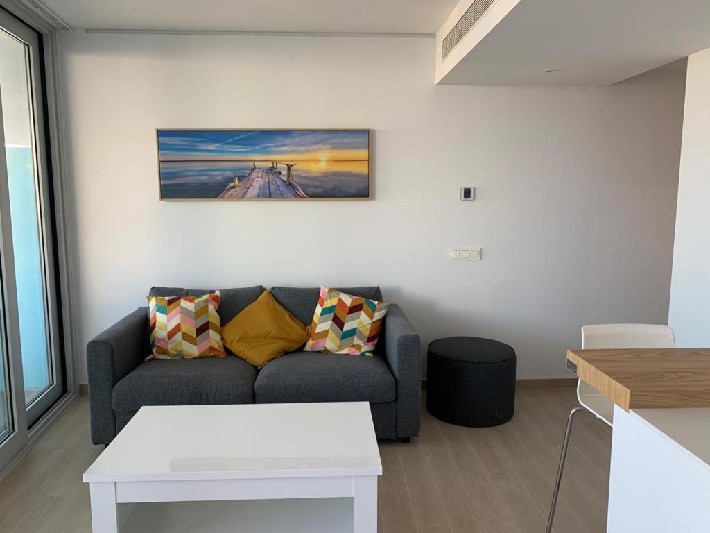 פואנגירולה Precioso Apartamento Carvajal - The Wave מראה חיצוני תמונה
